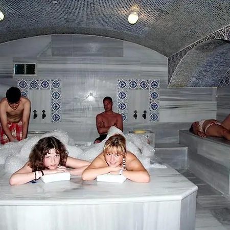 Elysee Feriested 3*